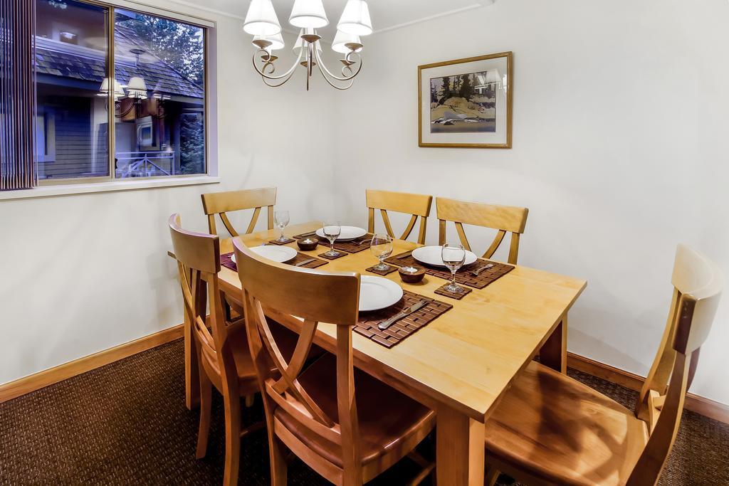 Valhalla Vacations At Whistler Exterior foto